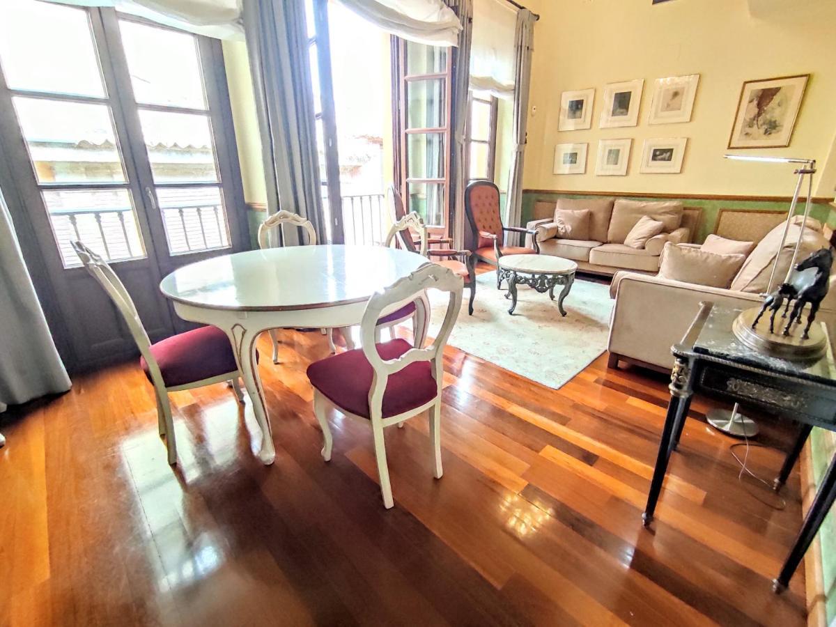 Las Mansiones De Constitucion Apartamentosmalagamanagement Eksteriør bilde